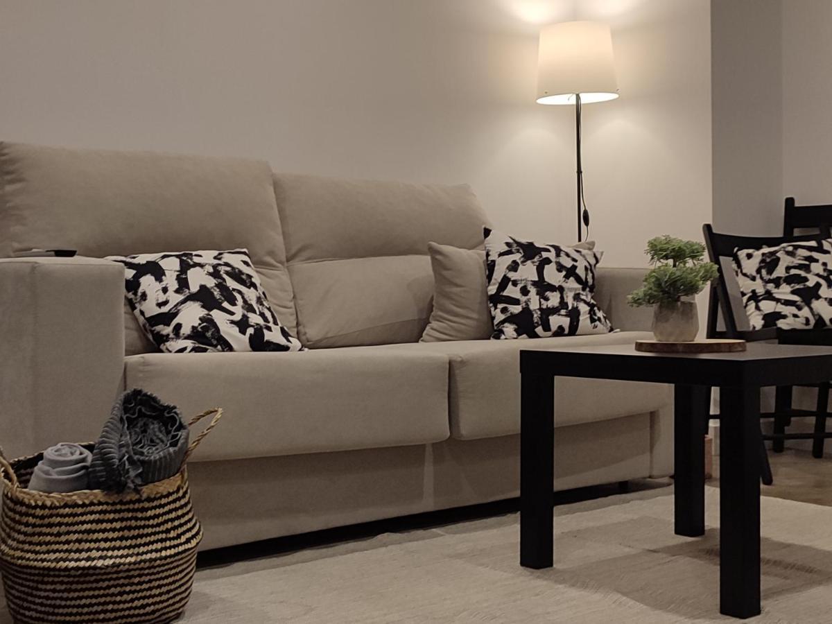 Apartamentos Abadia. Корелья Экстерьер фото